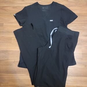 Black FIGS scrub set
